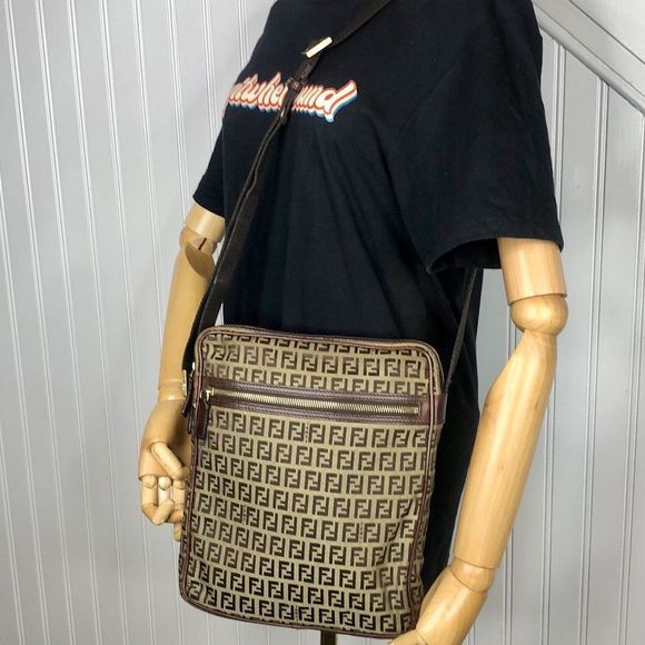 FENDI Zucca Canvas & Leather Crossbody Messenger Shoulder Bag Large Size Vintage - Picture 4 of 17